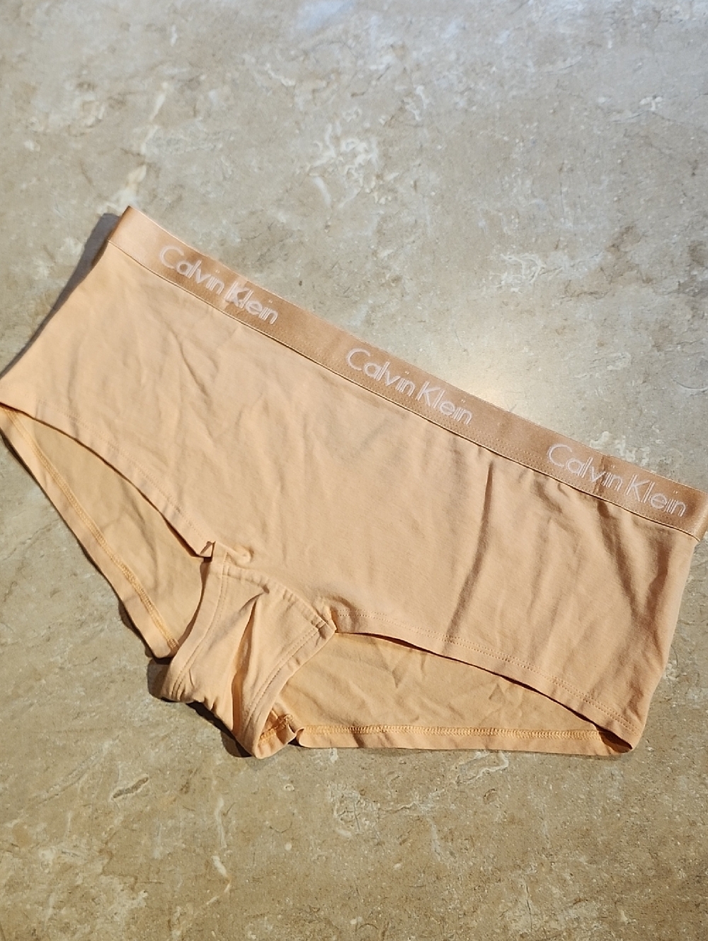 Calvin Klein Peach Boyshort Panty L